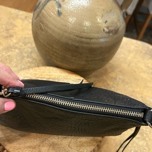 Vince Camuto Ida Textured Black Leather Crossbody Bag - Picture 8 of 12